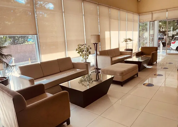 Apartment In 8 Adriatico For Short-stay Near Up St Lukes & Us Embassy