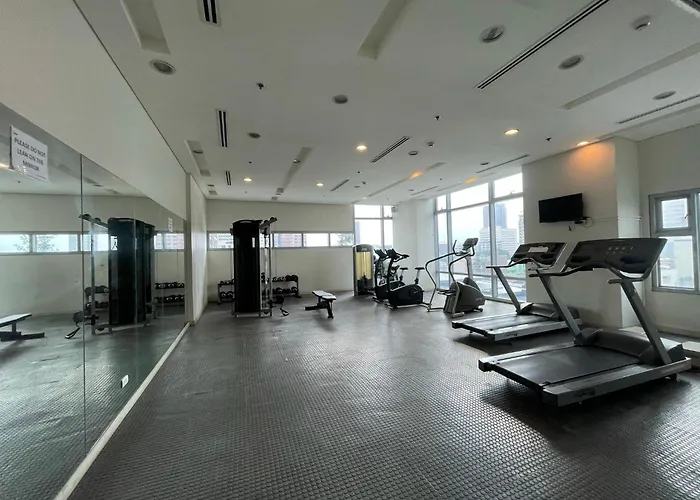 In 8 Adriatico For Short-stay Near Up St Lukes & Us Embassy *