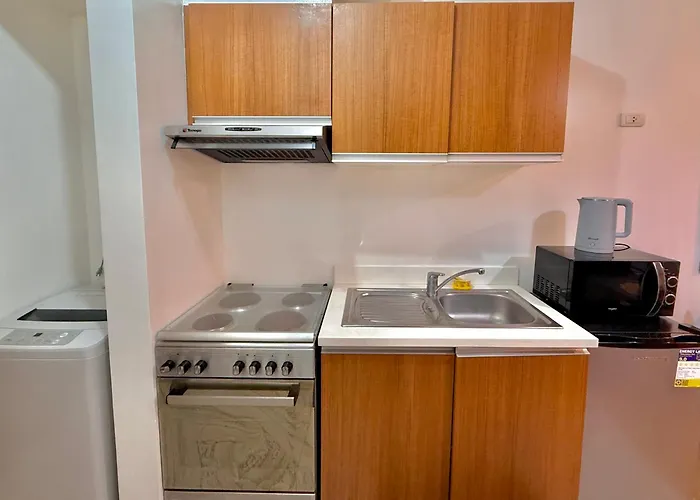 In 8 Adriatico For Short-stay Near Up St Lukes & Us Embassy * Manila