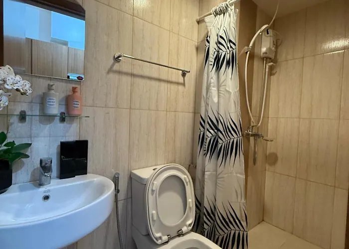 In 8 Adriatico For Short-stay Near Up St Lukes & Us Embassy Manila